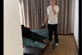 女生腿长是有好处的