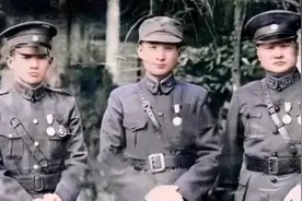 1932年淞沪会战时期三位国军将领合影，朋友们你都知道他们是谁吗视频封面