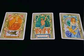 塔罗占卜｜别人对你外貌、气质、模样的评价·timeless