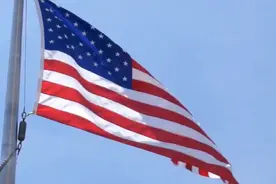 美国为何能在短短的两百年里迅速成为超级大国？视频封面