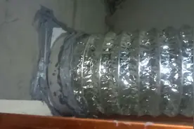 邻居厨房闻得到公共烟道别人家的炒菜气味，烟管串味，完美解决！视频封面