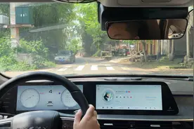 国道的艾瑞泽8 2.0T动力如猛兽！激进派…