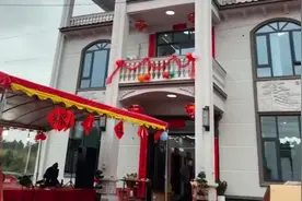 61弹打破家徒四壁，在暗区杀出人生突围的小杰 卡莫纳人来时路