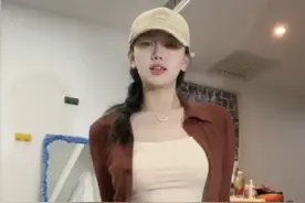 肉腿美女跳舞视频9视频封面