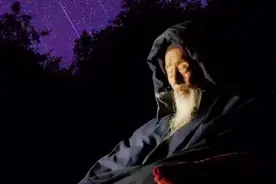 人称陆地神仙，百岁丹道大师，张至顺道长羽化。