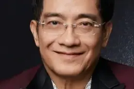 郎咸平：AI火爆、高科技崛起，背后隐藏着哪些危机？该如何破局？视频封面