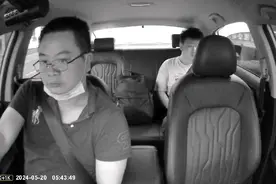 哥们起飞前半个小时在机场下车，他能赶上飞机吗？
