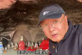 内蒙黄河边发现座雷音寺，建在山顶俯瞰黄河！悬崖峭壁还有3石雕