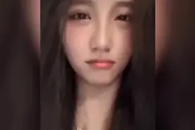 美女撒娇的视频，听着这个声，心都要化了的时候