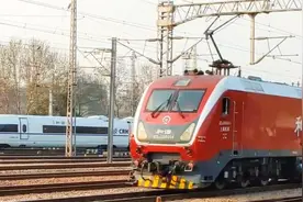 重庆至成都最快捷的Z587次普速绿皮列车视频封面