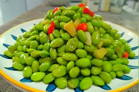 清炒毛豆怎么做才好吃？简单2步，脆嫩爽口，记忆中妈妈的味道