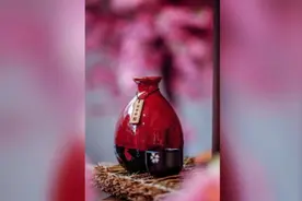 上联：佳诗酒醉三千客，下联：您请留墨🙏🙏🙏🌹🌹🌹视频封面