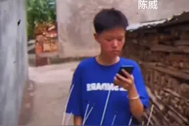 手机是人类最牛逼的发明。视频封面