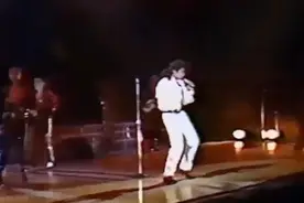 迈克尔·杰克逊：Workin'Day And Night (日夜不停的工作) 1988