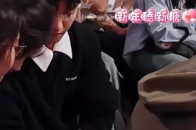 真的生理性喜欢，绝对不会几个月就腻的，哪怕是三观不合，依然会