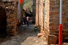 爱我为何还要放开手？想问你到底爱过没有？！