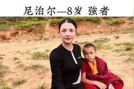 他说不知道自己年龄，不太想念父母，也不怎么怕伤口疼视频封面