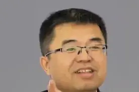 #珍宝岛战役  ：前苏联曾扬言对我国外科手术式核打击，被#伟人视频封面