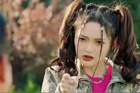 当台湾女孩遇到东北话彻底沦陷，怀疑自己是不是中国人视频封面