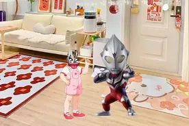 小奥特曼明白了不能随便亲别人。