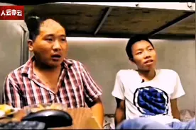 大学生找工作到底有多难？十年前 一样很内卷！他俩都快跑断了腿