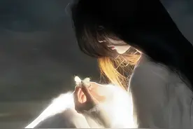 高冷头像女视频封面