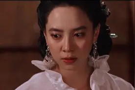 “第一次抱女人是什么感觉”