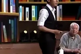 三十年隐姓埋名，默默无闻研究核潜艇，这才是我们该追的星！视频封面