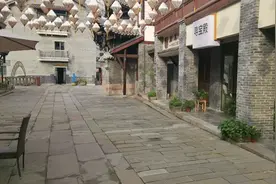 邓公伟绩应大力歌颂，改革开放四十年取得的巨大成就更应充分认识视频封面
