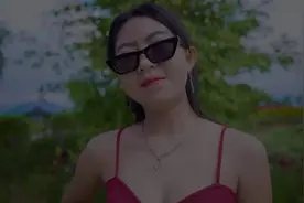 美女东南亚辣妹抖臀舞有点性感视频封面