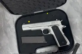 吸盘玩具视频封面