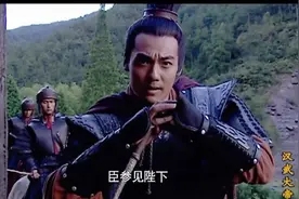 他从小在宫中长大，汉武帝对于霍去病的宠爱，简直要把他当儿子视频封面