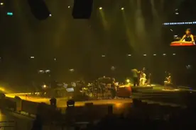 林子祥《男儿当自强》中国风演唱会现场！千军万马的气势！视频封面