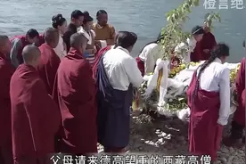 #新娘结婚当天#发现新新郎竟是自己的亲大哥#后续更精彩视频封面