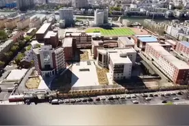 河北建筑工程学院老校区，已搬迁，只剩裤衩楼，建筑系小二层，