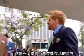 男人被绑在凳子上，用上千度的电疯狂电击， #电影解说