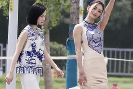 《浪姐4》成团夜提前录制，7位歌手3位演员，再加谢娜最终成团视频封面