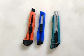 原来美工刀上还隐藏一个特殊功能，可惜很多不知道，早知道早收益