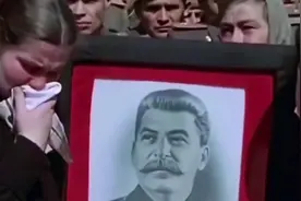 900卢布换算成人民币为80元……视频封面