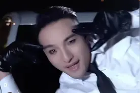 已经沉浸在自己的艺术里 不知天地为何物了 #田一名爱唱歌  #搞笑