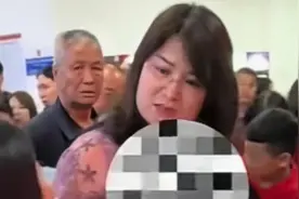 海南眼镜女插队骂人事件后续！网友：这口音还说别人是外地人？视频封面