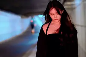 斯琴高丽的伤心，很多年过去了，听起来还是那样伤感