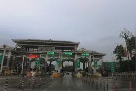 走近沈从文笔下的边城视频封面