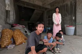 和女友谈恋爱好几年了，这次他带我回老家，见到岳母有点不好意思