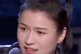 "张伟丽：格斗女王的多面魅力，幽默口才同样惊艳！"视频封面