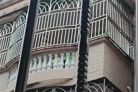 真的很无语，这么没家教的小孩视频封面