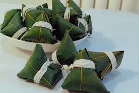 包粽子米到底泡不泡？分享超简单又详细的包法，紧实不松散不漏米