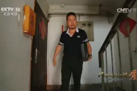 夕阳红影视演员周舟看望母亲北影厂老演员王云霞