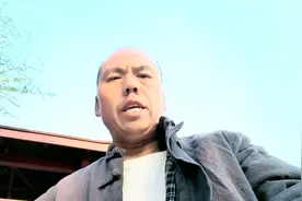 现在陕西省长武县文化广场南大街，从浙江嘉兴，甘肃敦煌大雷音寺