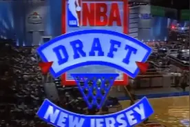 96黄金一代选秀现场珍贵视频！艾弗森“稚嫩”，老马哭泣，科比呢视频封面